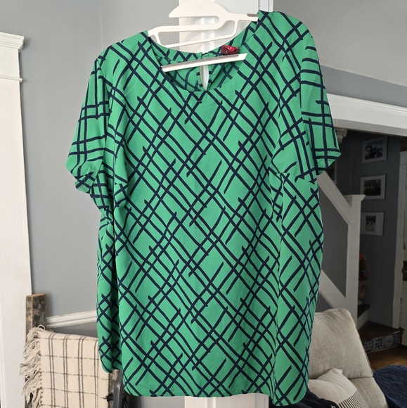 Merona Short Sleeve Green & Blue Blouse Size 3 in EUC - Picture 1 of 4